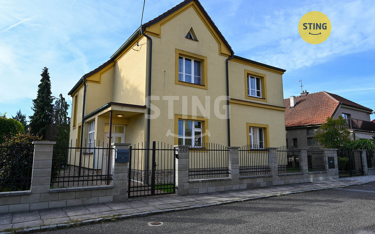 Prodej domu 150 m² s pozemkem 811 m²