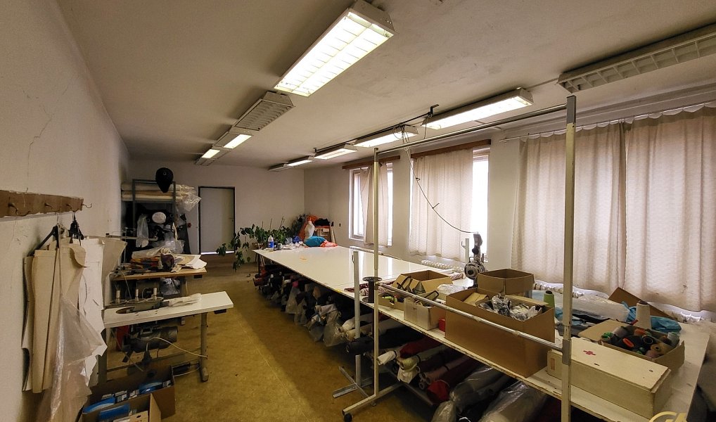 Prodej obchodních prostor 700 m², Lysá nad Labem – náhled fotky 4