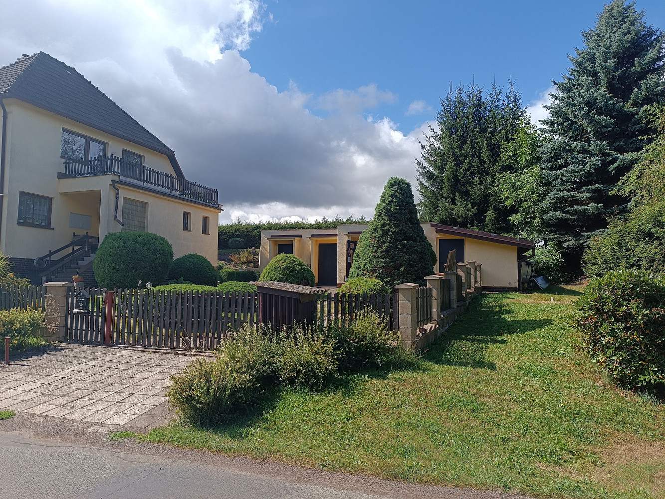 Prodej domu 150 m² s pozemkem 1 000 m² – fotografie 2