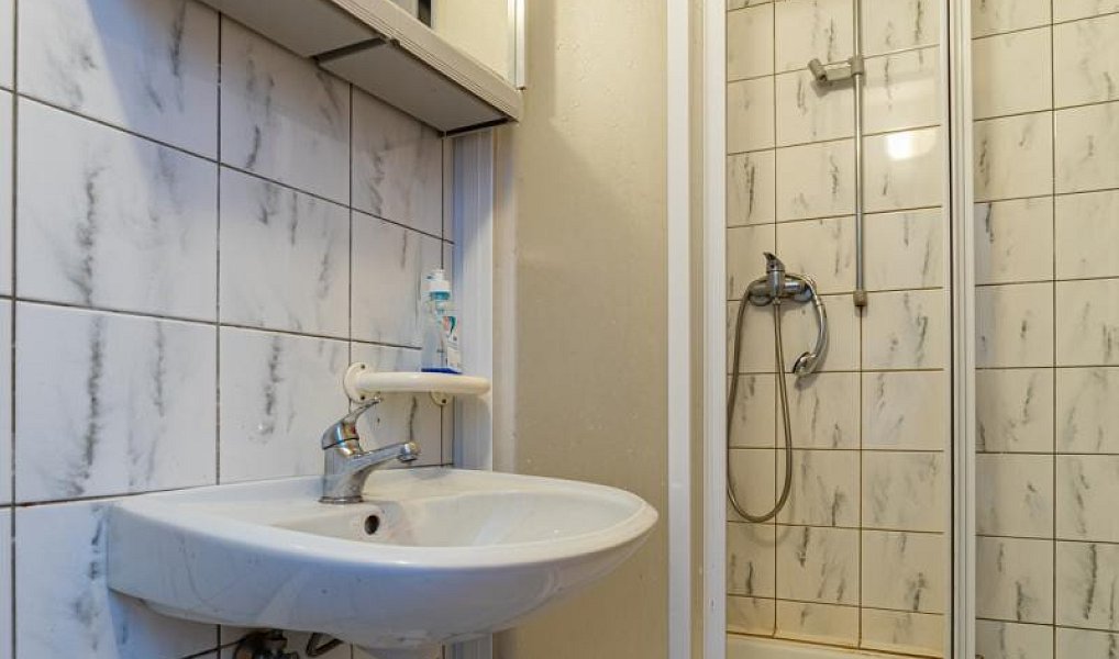 Prodej chaty/chalupy 1 087 m² s pozemkem 33 716 m², Strážné – náhled fotky 13