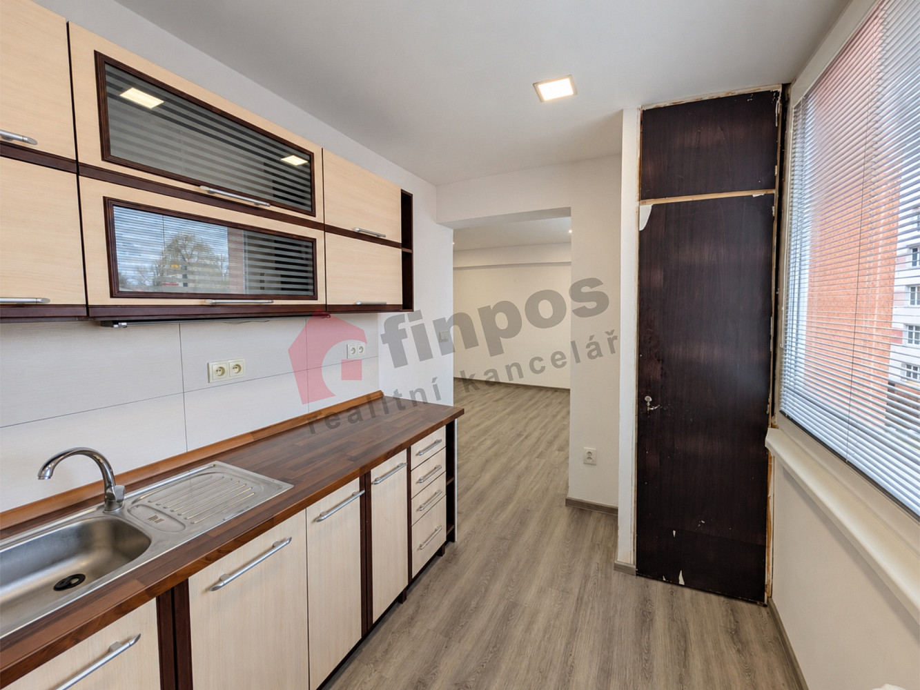 Pronájem bytu 1+kk 36 m² – fotografie 4