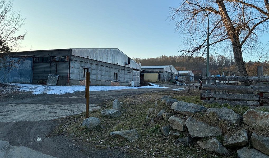 Pronájem skladovacích prostor 1 244 m², Slapy – náhled fotky 11