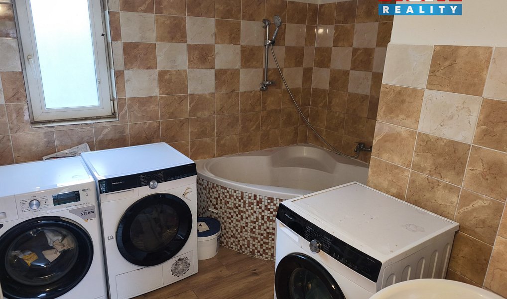Prodej domu 214 m² s pozemkem 2 125 m², Havířov – náhled fotky 8