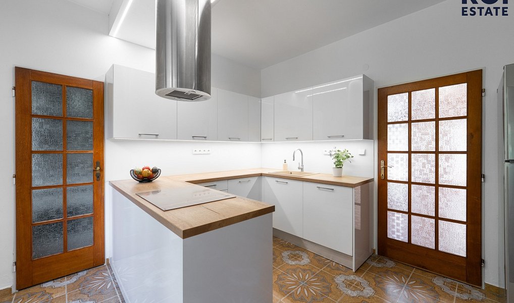 Prodej domu 385 m² s pozemkem 3 509 m², Ochoz u Brna – náhled fotky 16