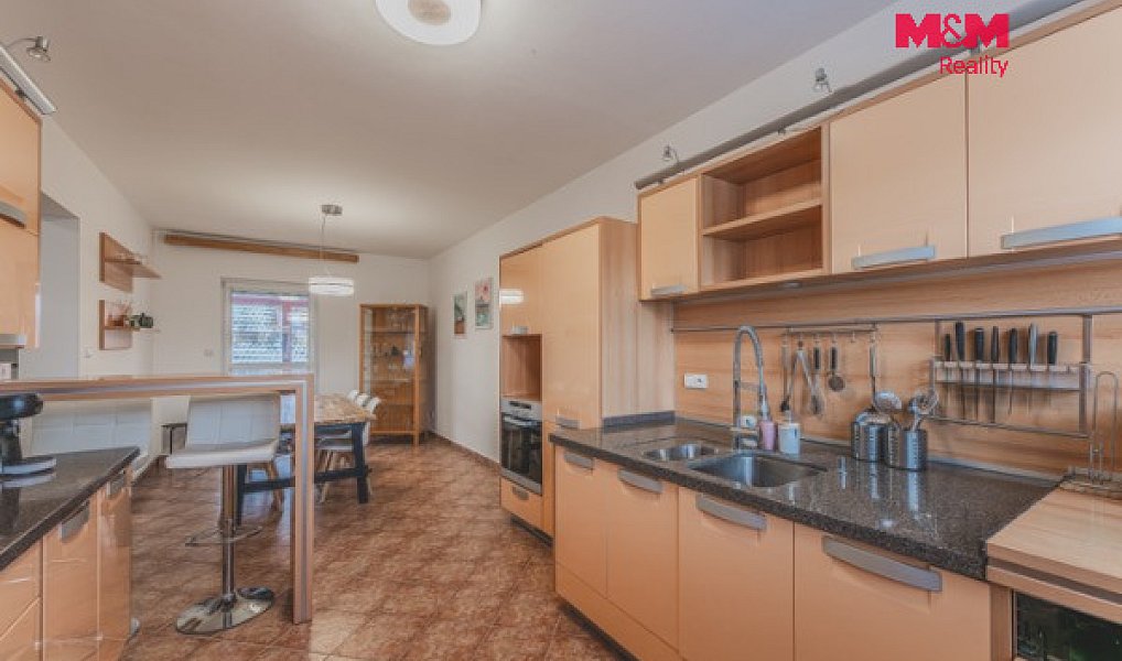Prodej domu 150 m² s pozemkem 180 m², Hradec Králové – náhled fotky 2