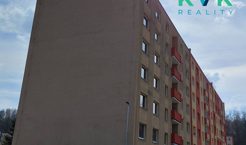 Prodej bytu 3+1 70 m², Loket – náhled fotky 17