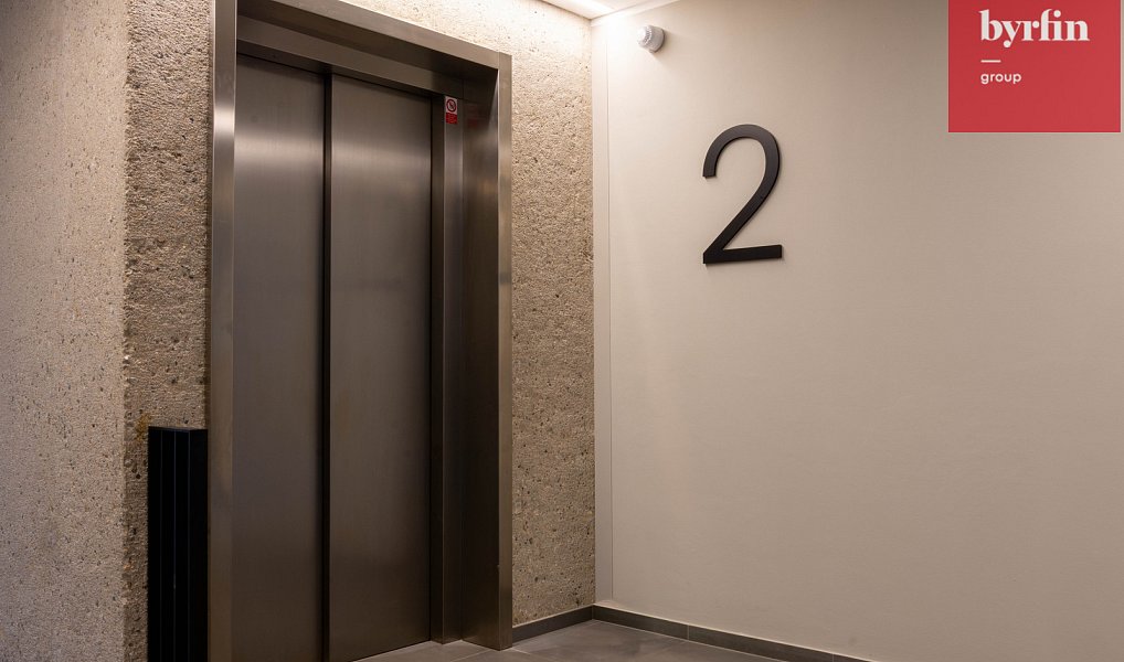 Prodej bytu 2+kk 56 m², Praha – náhled fotky 32