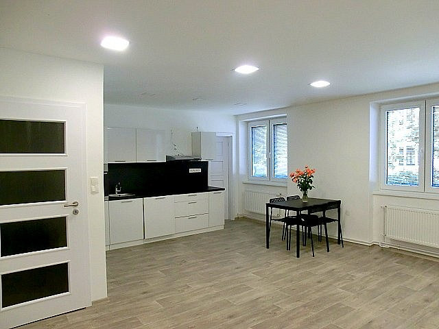 Pronájem bytu 2+kk 65 m²