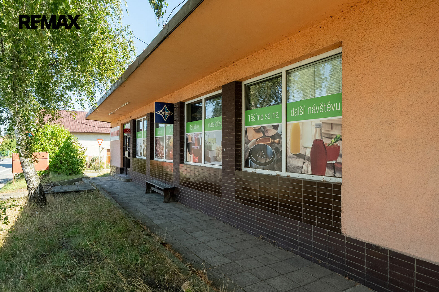 Prodej obchodních prostor 250 m² – fotografie 3