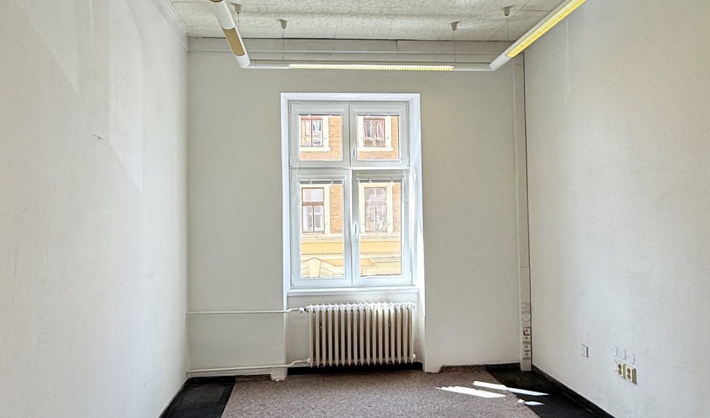 Pronájem kanceláře 49 m², Litoměřice – náhled fotky 2