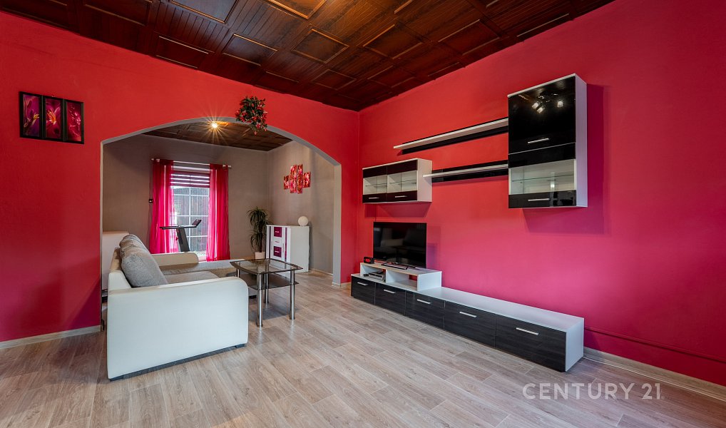 Prodej domu 196 m² s pozemkem 932 m², Tachov – náhled fotky 15