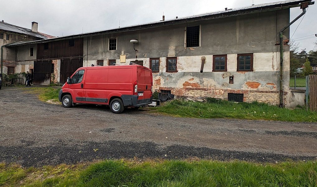 Prodej skladovacích prostor 1 900 m², Svijanský Újezd – náhled fotky 19