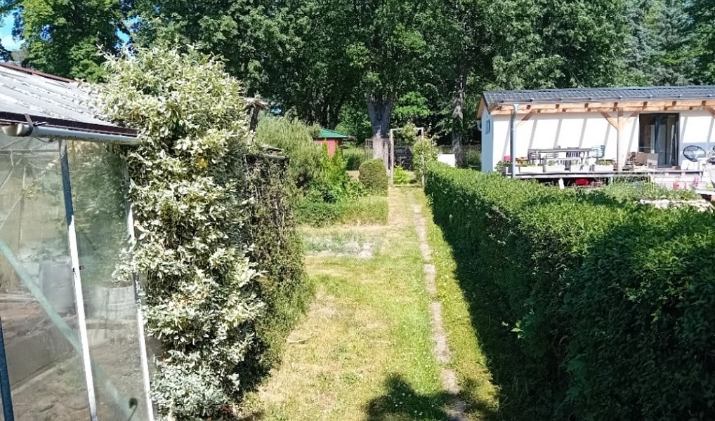 Prodej zahrady 215 m², Bělá pod Bezdězem – náhled fotky 3