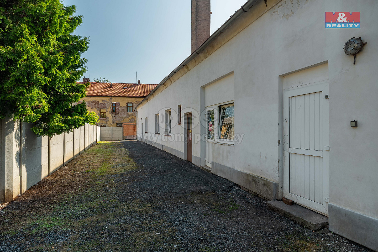 Prodej nájemního domu, činžáku 217 m² — photo 4