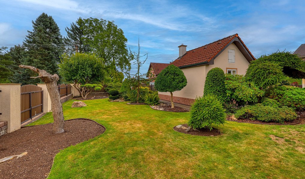 Prodej pozemku, 287 m², Senec - Plzeň-sever, Zruč-Senec