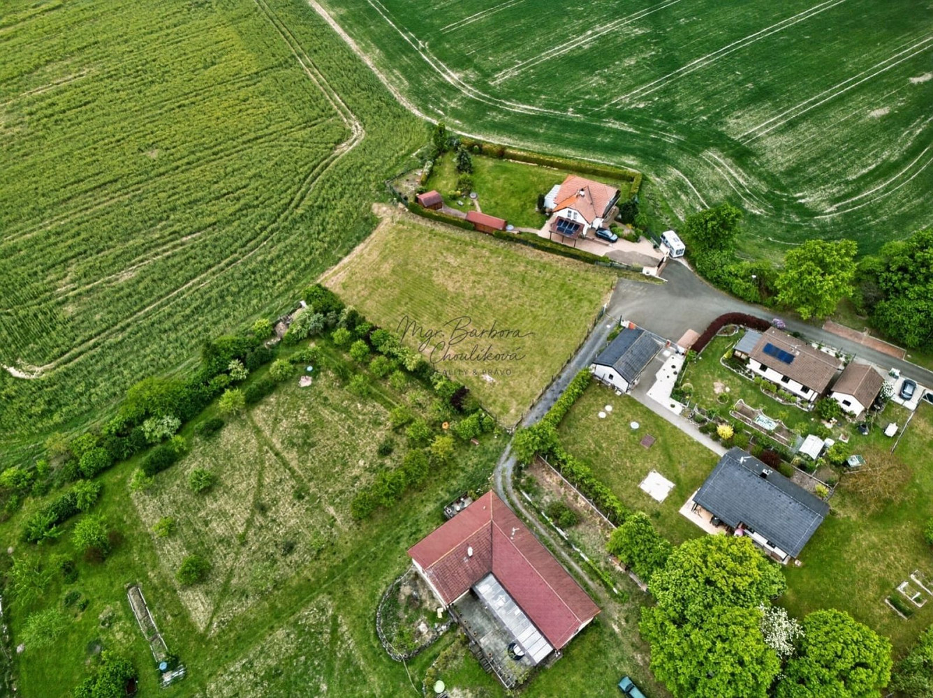 Prodej stavebního pozemku 1 484 m²