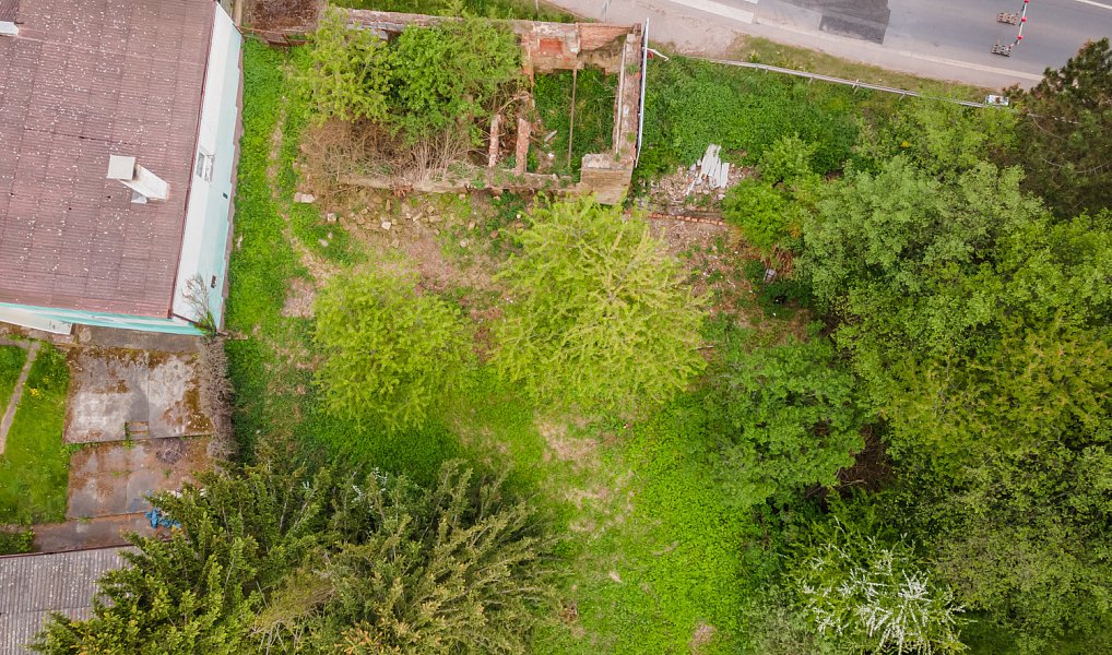 Prodej stavebního pozemku 2 104 m², Hořovičky – náhled fotky 3
