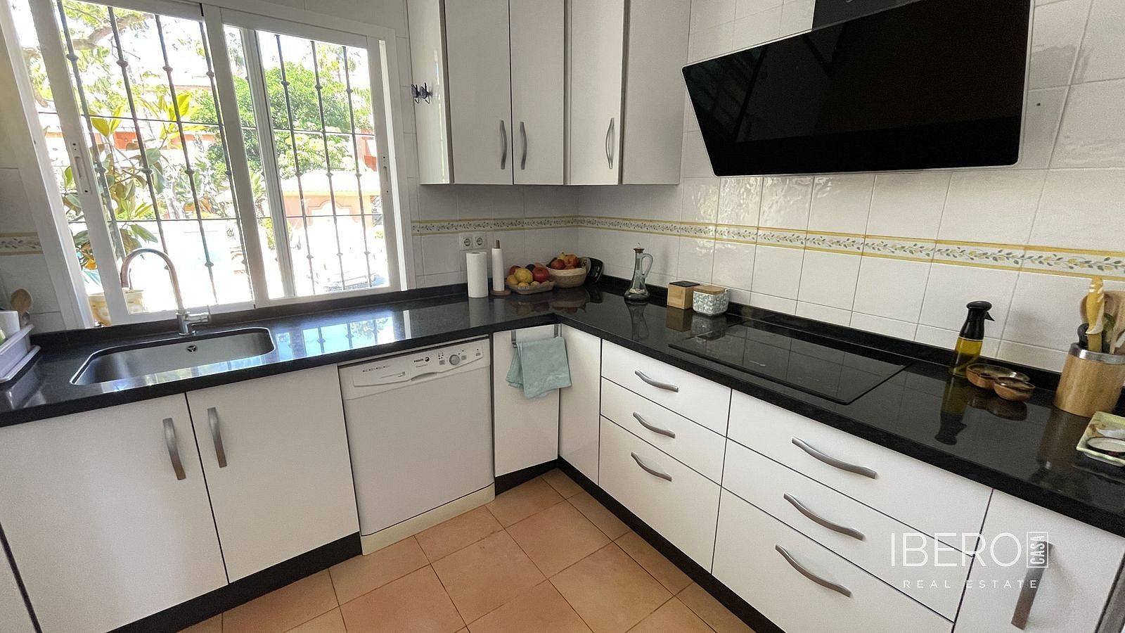Pis 4+kk – Estepona, Barriada Islas Canarias - Més