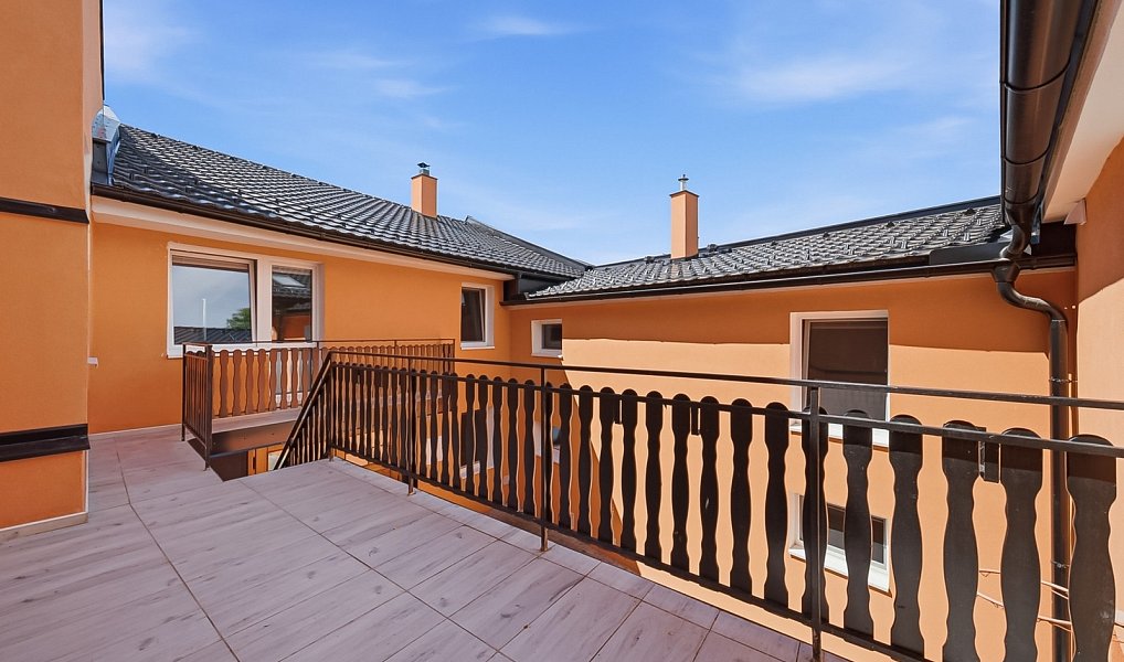 Prodej domu 350 m² s pozemkem 611 m², Čelechovice na Hané – náhled fotky 10