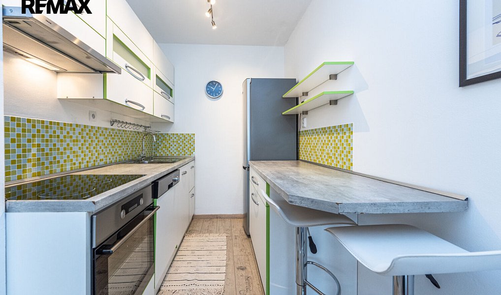 Pronájem bytu 2+kk 44 m², Praha – náhled fotky 8