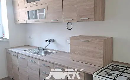 Pronájem bytu 2+1 60 m², Dašická, Pardubice - Bílé Předměstí