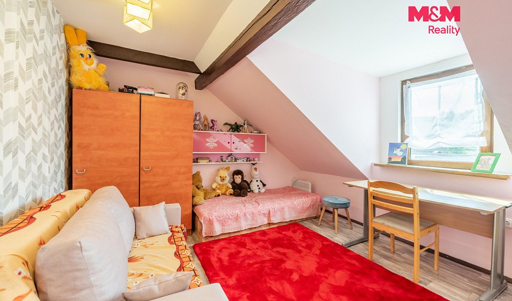 Prodej domu 180 m² s pozemkem 417 m², Kladno – náhled fotky 11