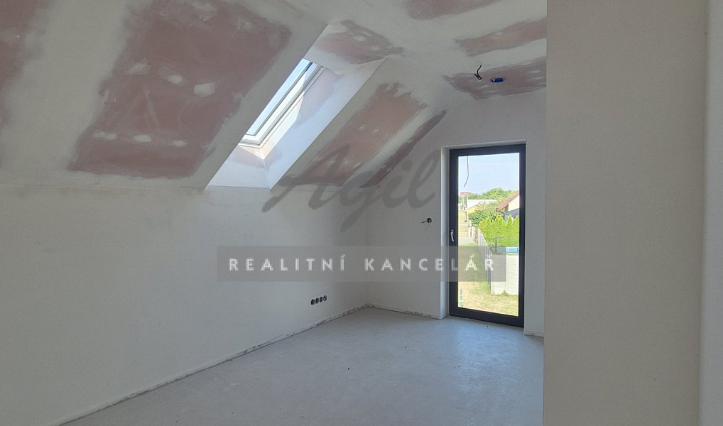 Prodej domu 319 m² s pozemkem 319 m², Slavkov u Brna – náhled fotky 27
