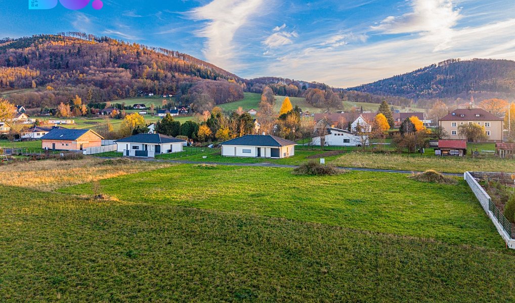 Prodej stavebního pozemku 980 m², Komorní Lhotka – náhled fotky 6