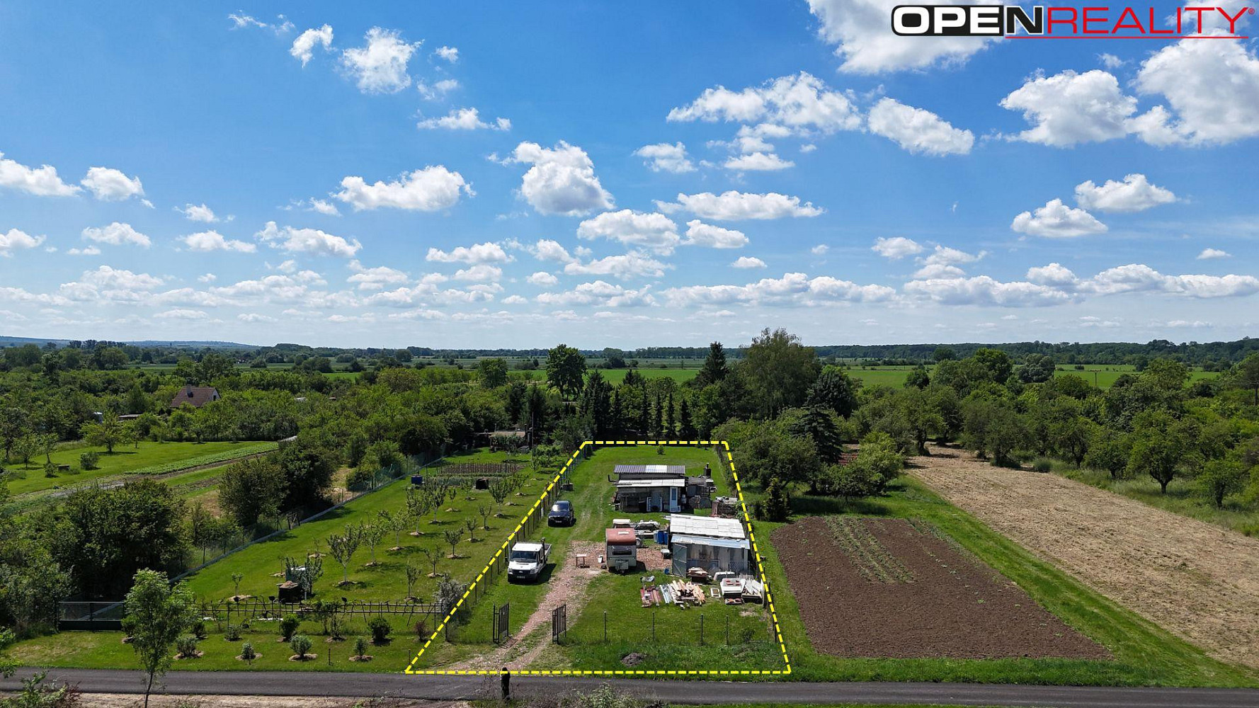 Prodej zahrady 1 824 m²
