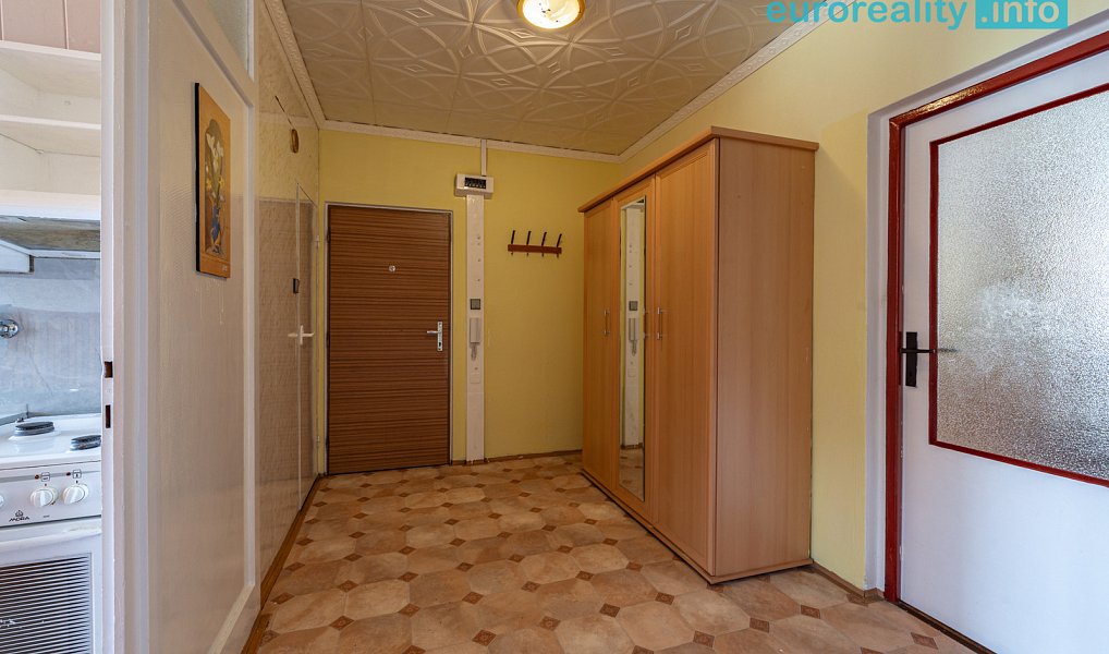 Prodej bytu 3+1 82 m², Luby – náhled fotky 16