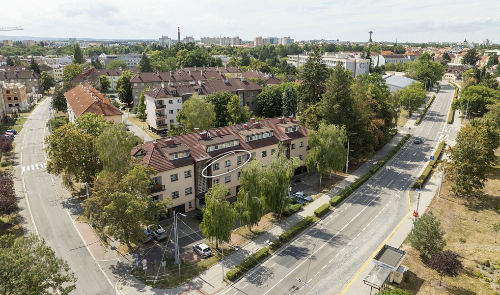 Prodej bytu 4+1 88 m², Pardubice – náhled fotky 2