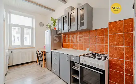 Prodej bytu 3+1 69 m², Komenského, Opava - Předměstí