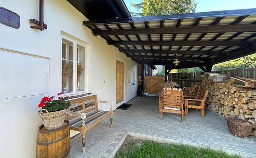 Prodej domu 145 m² s pozemkem 320 m², Loket, okres Benešov