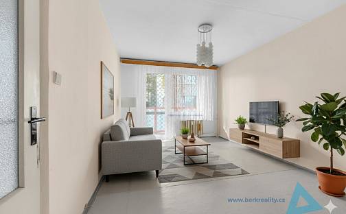 Prodej bytu 4+1 77 m², Achátová, Nová Paka, okres Jičín