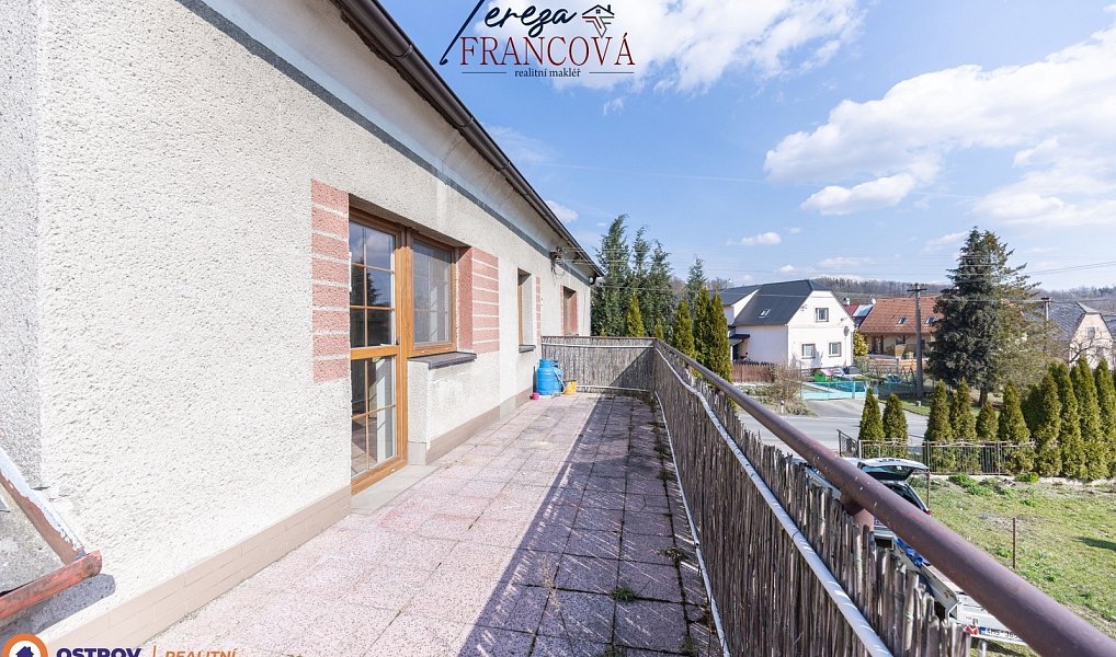 Prodej domu 222 m² s pozemkem 1 711 m², Šternberk – náhled fotky 5