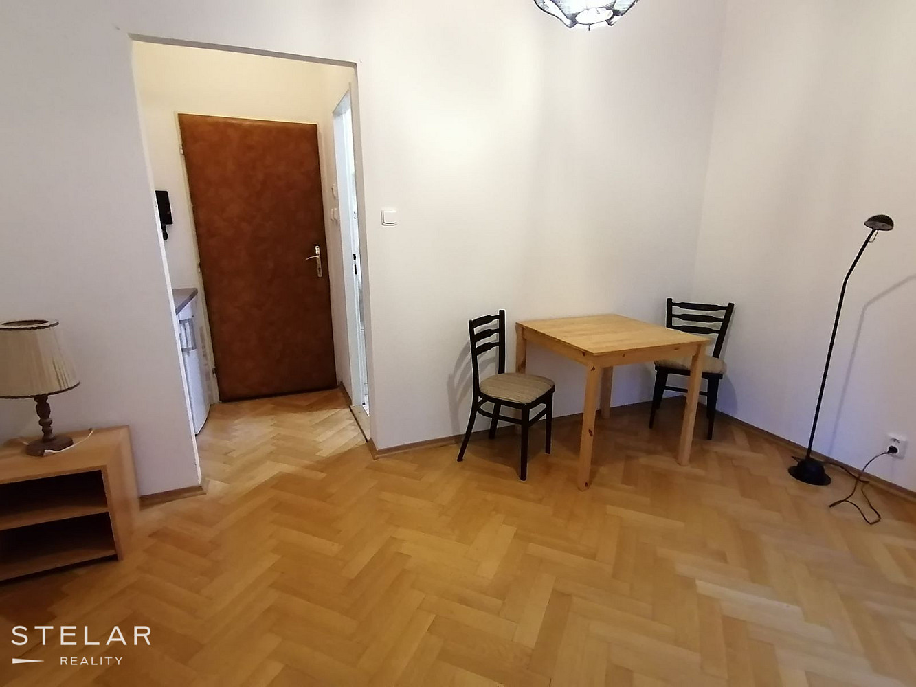 Pronájem bytu 1+kk 23 m² – fotografie 3