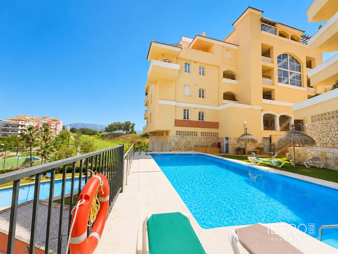 Piso 3+kk – Mijas, Riviera del Sol - Fase VIII, Urbanización Sitio de Calahonda - Vista 2