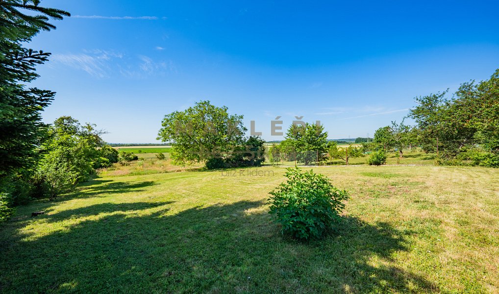 Prodej domu 400 m² s pozemkem 1 899 m², Cítov – náhled fotky 6