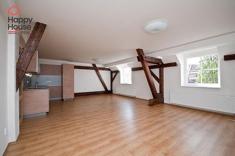 Pronájem bytu 2+kk 64 m²