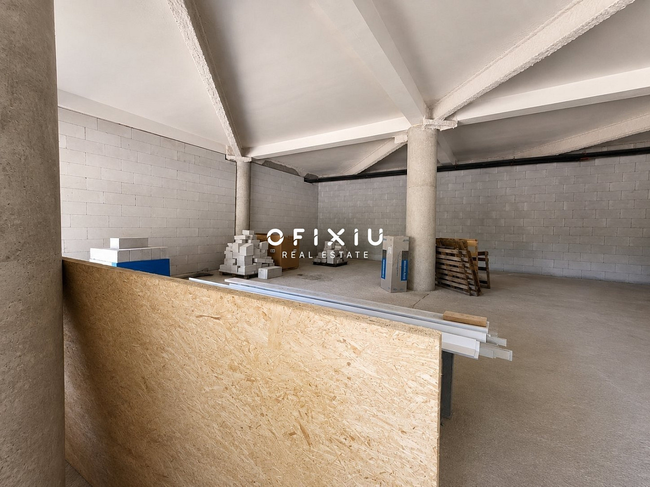Prodej obchodních prostor 183 m² – fotografie 5