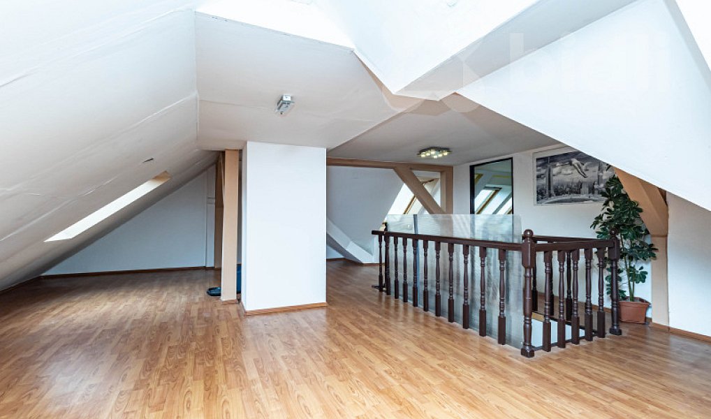 Prodej domu 285 m² s pozemkem 307 m², Jirkov – náhled fotky 19