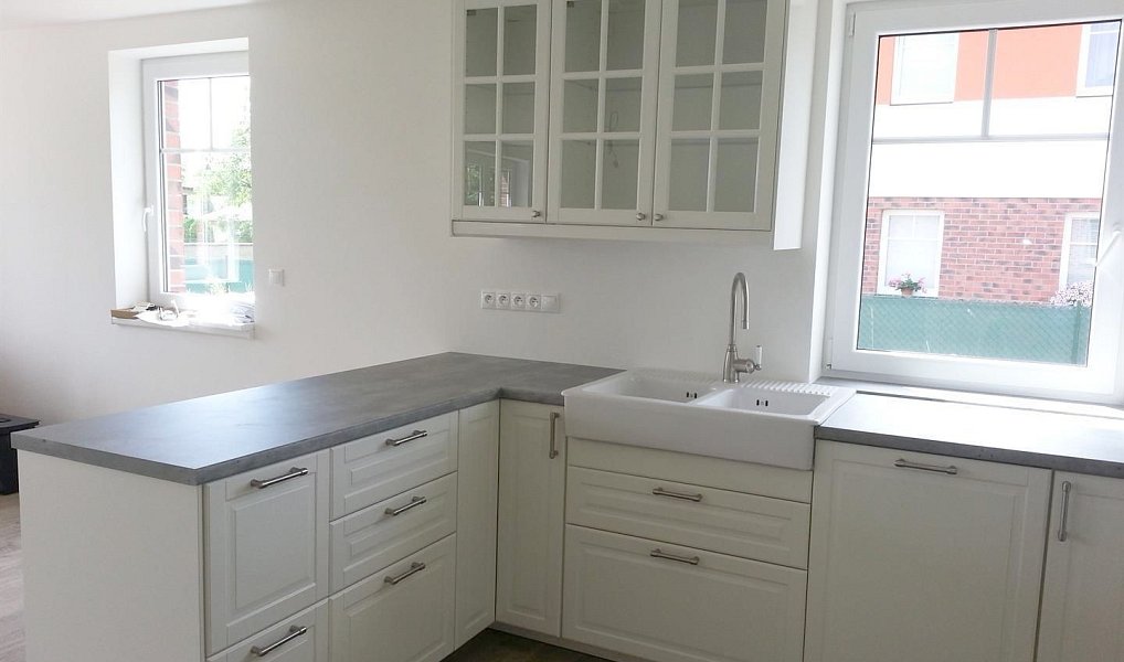 Pronájem domu 160 m² s pozemkem 590 m², Praha – náhled fotky 2