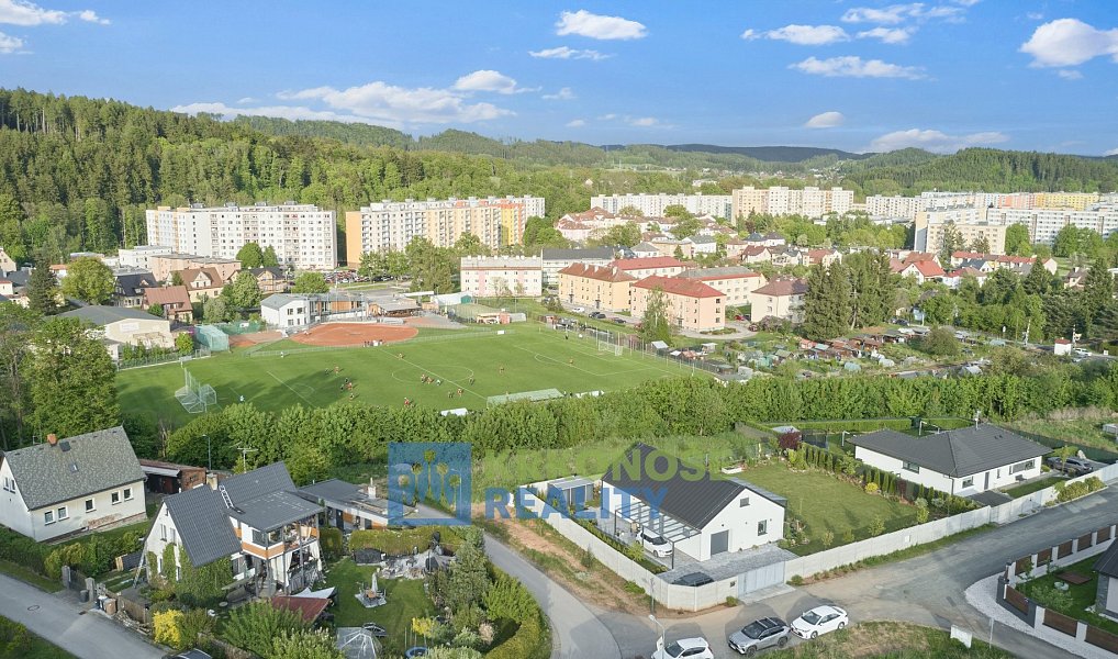 Prodej stavebního pozemku 961 m², Trutnov – náhled fotky 6