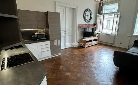 Pronájem bytu 2+kk 62 m²
