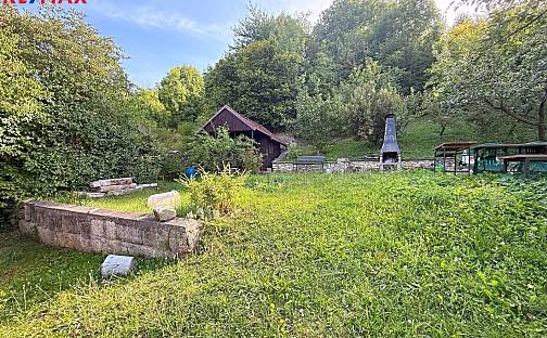 Prodej stavebního pozemku 1 345 m², Chrudim