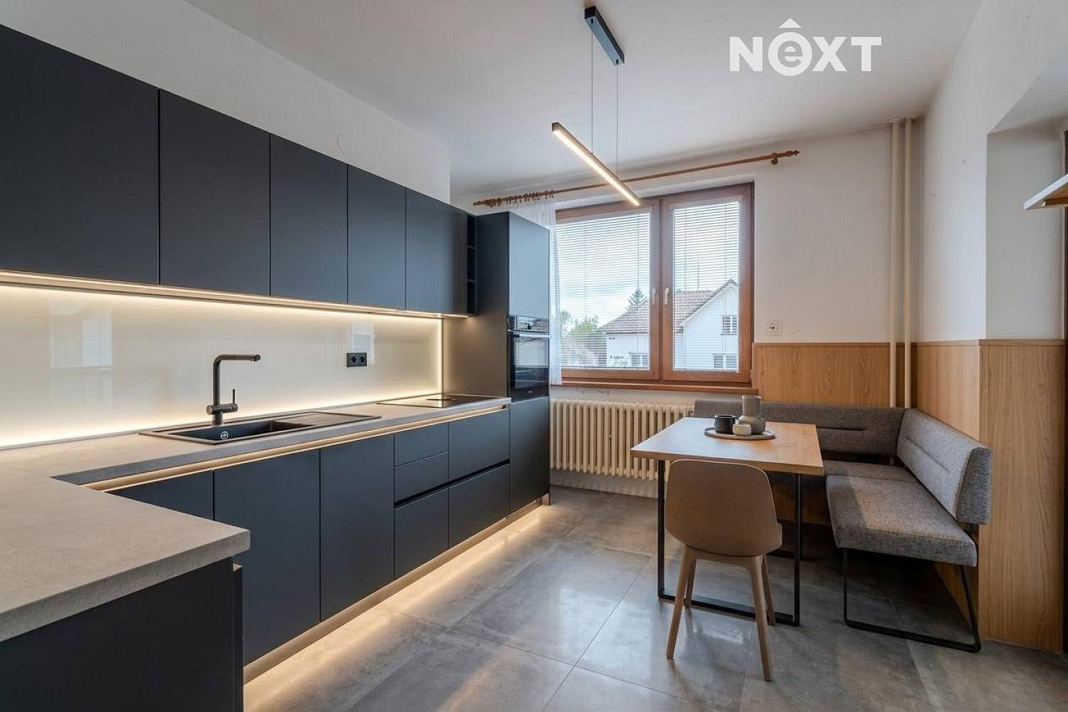 Prodej domu 188 m² s pozemkem 737 m² - Więcej