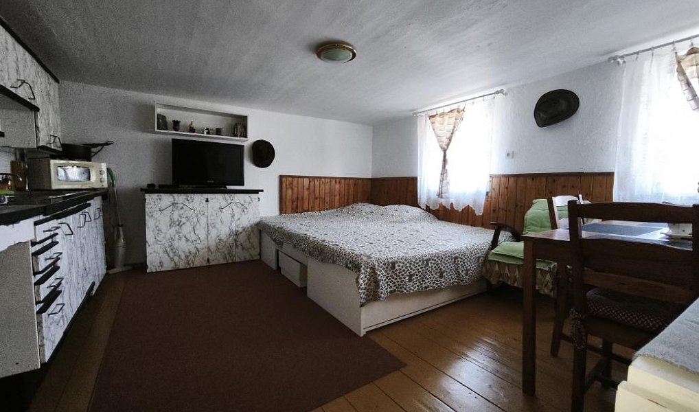 Prodej chalupy 160 m² s pozemkem 376 m², Český Jiřetín – náhled fotky 15
