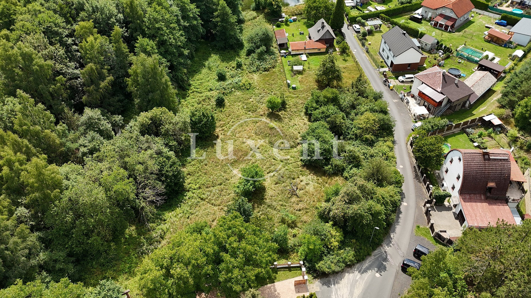 Prodej stavebního pozemku 5 810 m² – fotografie 4