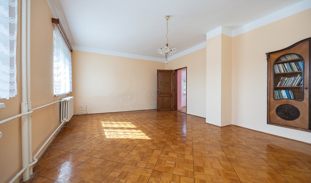Prodej domu 193 m² s pozemkem 1 302 m², Strančice – náhled fotky 21