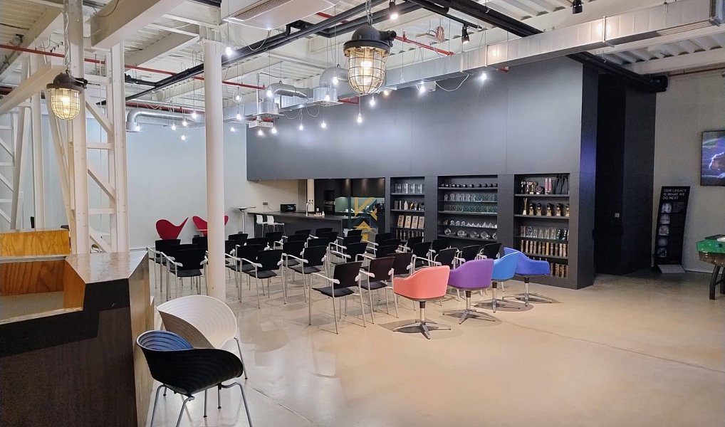 Pronájem kanceláře 595 m², Praha – náhled fotky 6